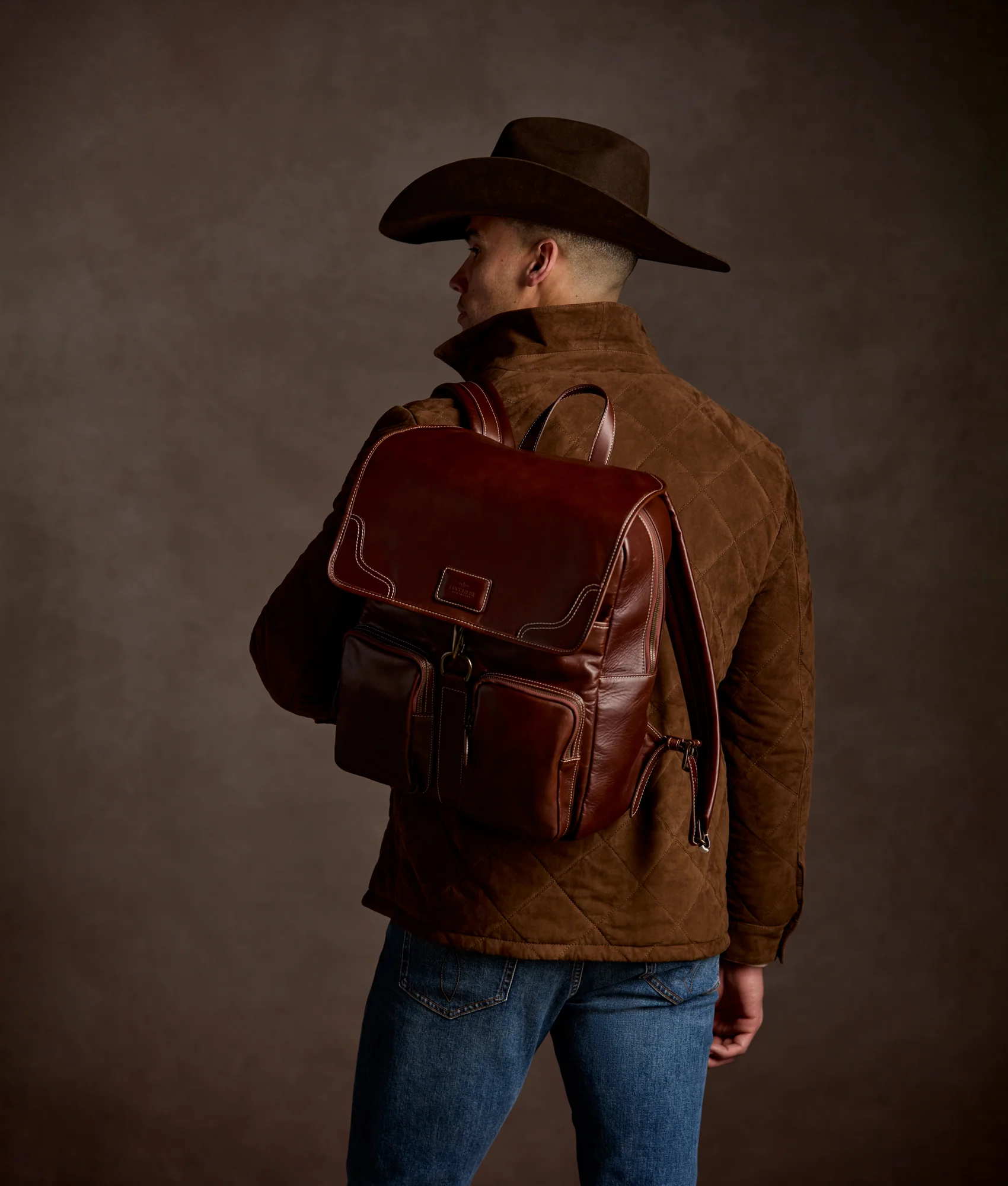 Everyday Backpack :: Brown