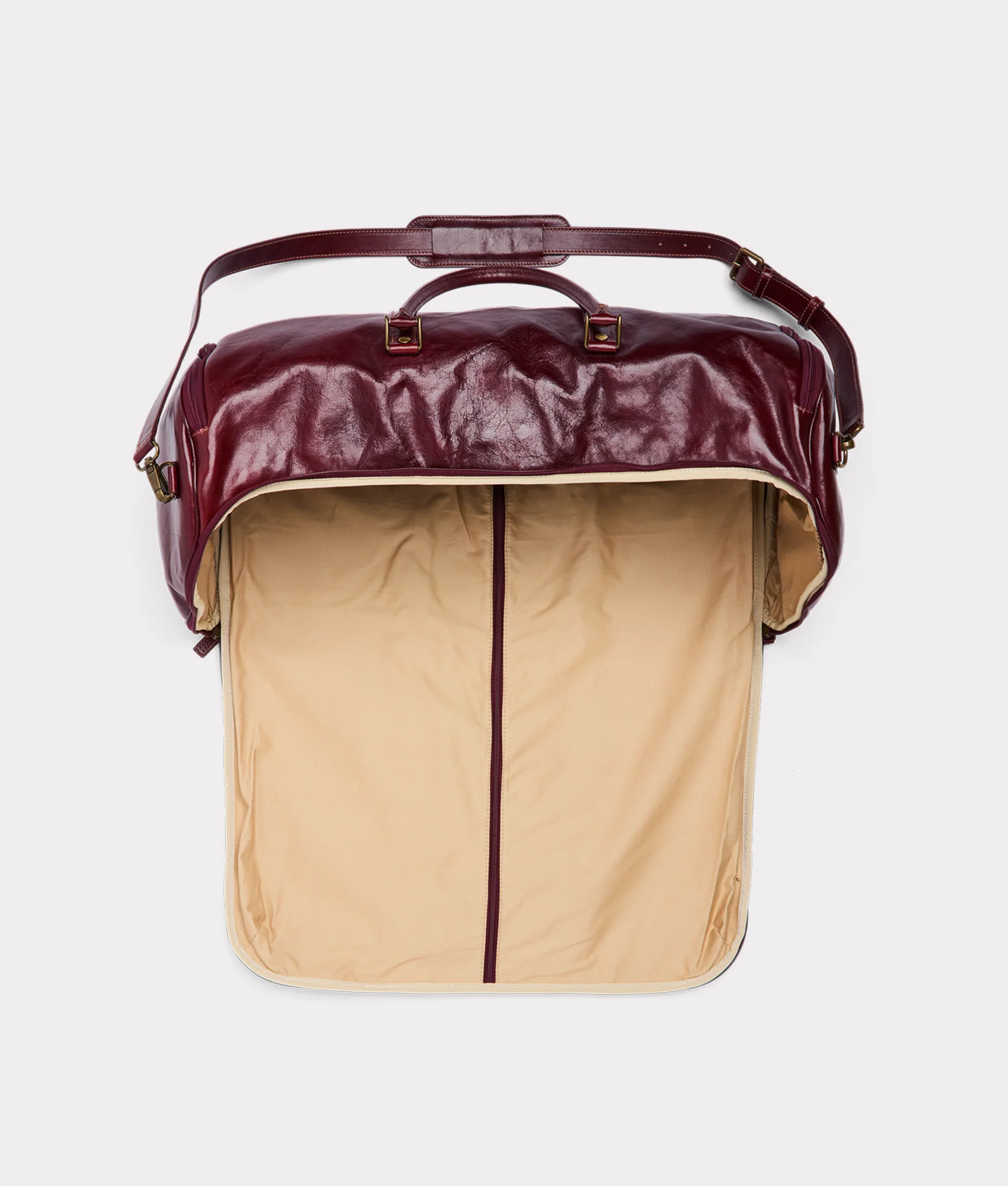 Cosimo Garment Duffle :: Burgundy
