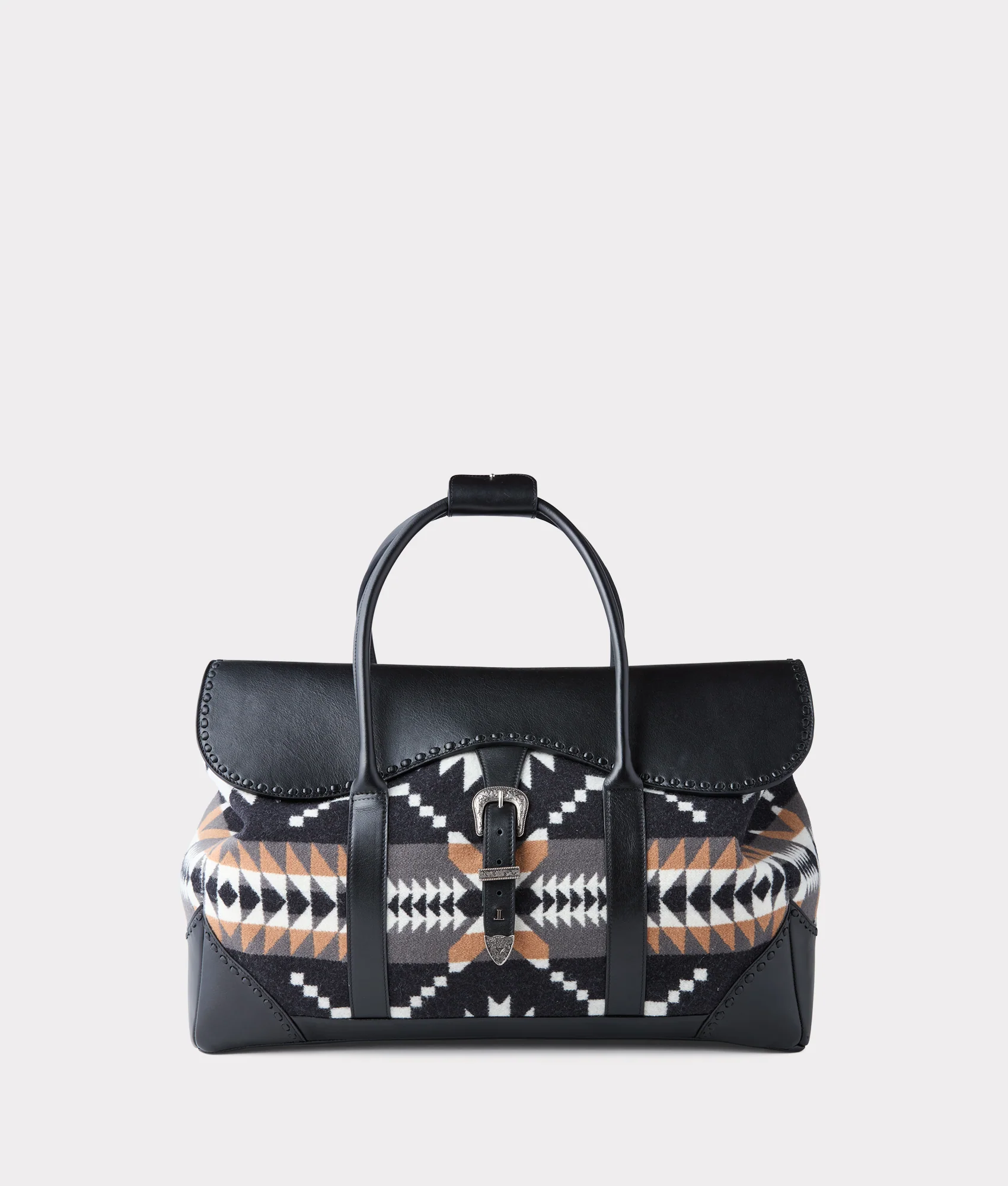 7942-pendleton-x-lucchese-spider-rock-weekender-1.webp Pendleton x Lucchese Spider Rock Weekender