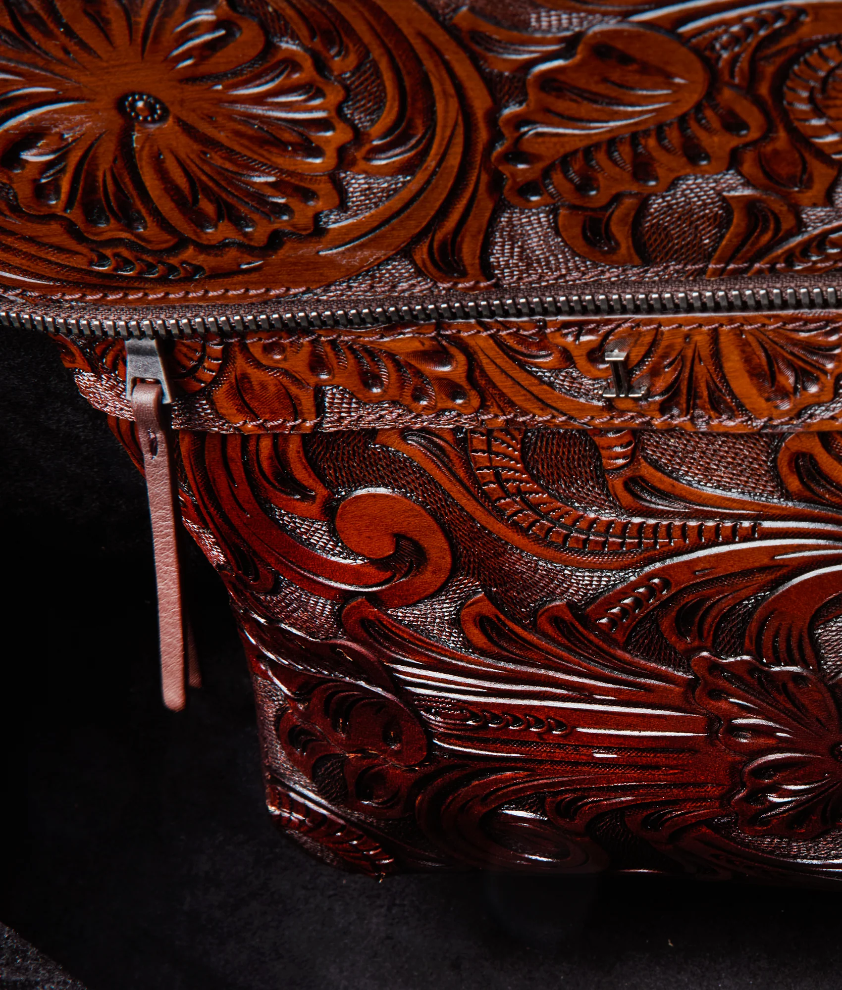 Intagliare Travel Tote :: Cognac