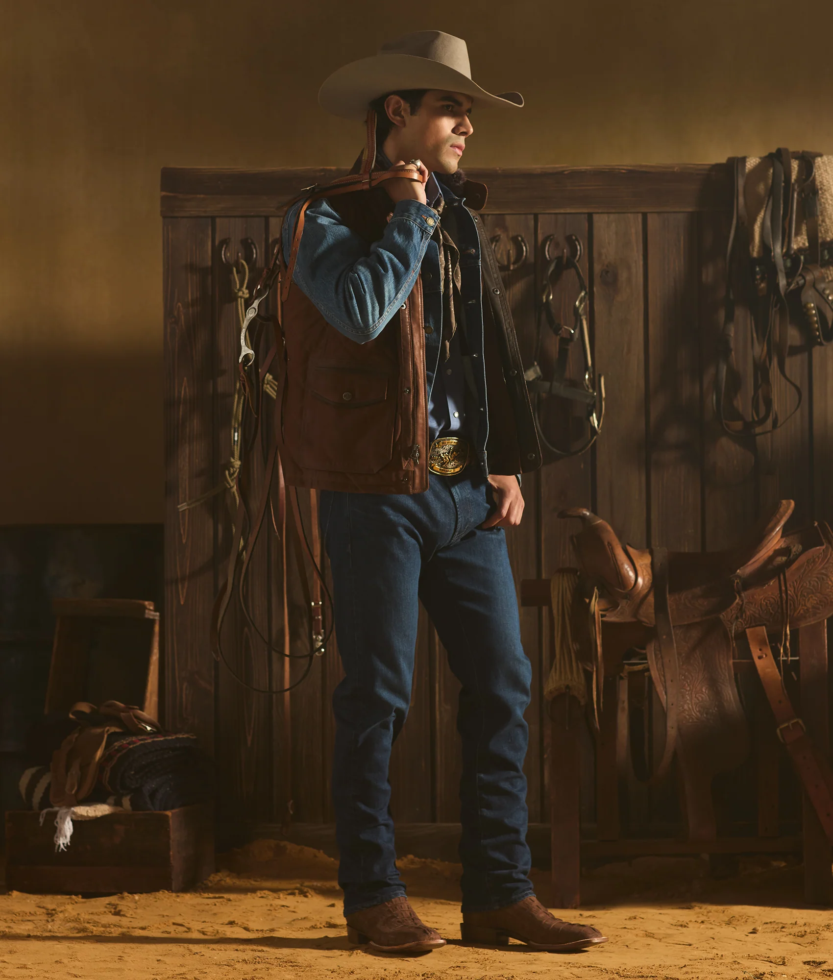 Jesse Men's Slim Straight Jean :: River
