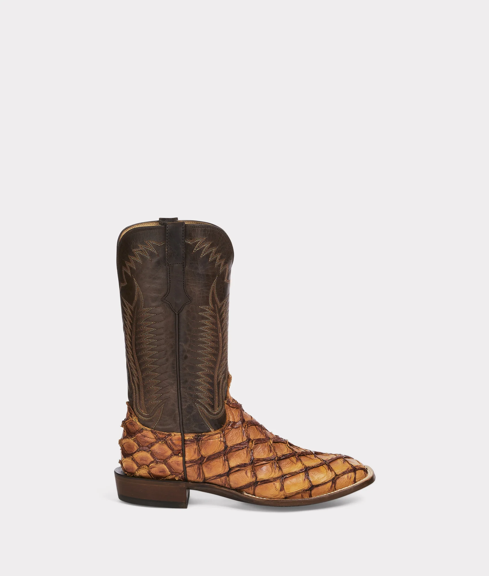 8302-brooks-cognac-chocolate-1.webp Brooks :: Cognac + Chocolate