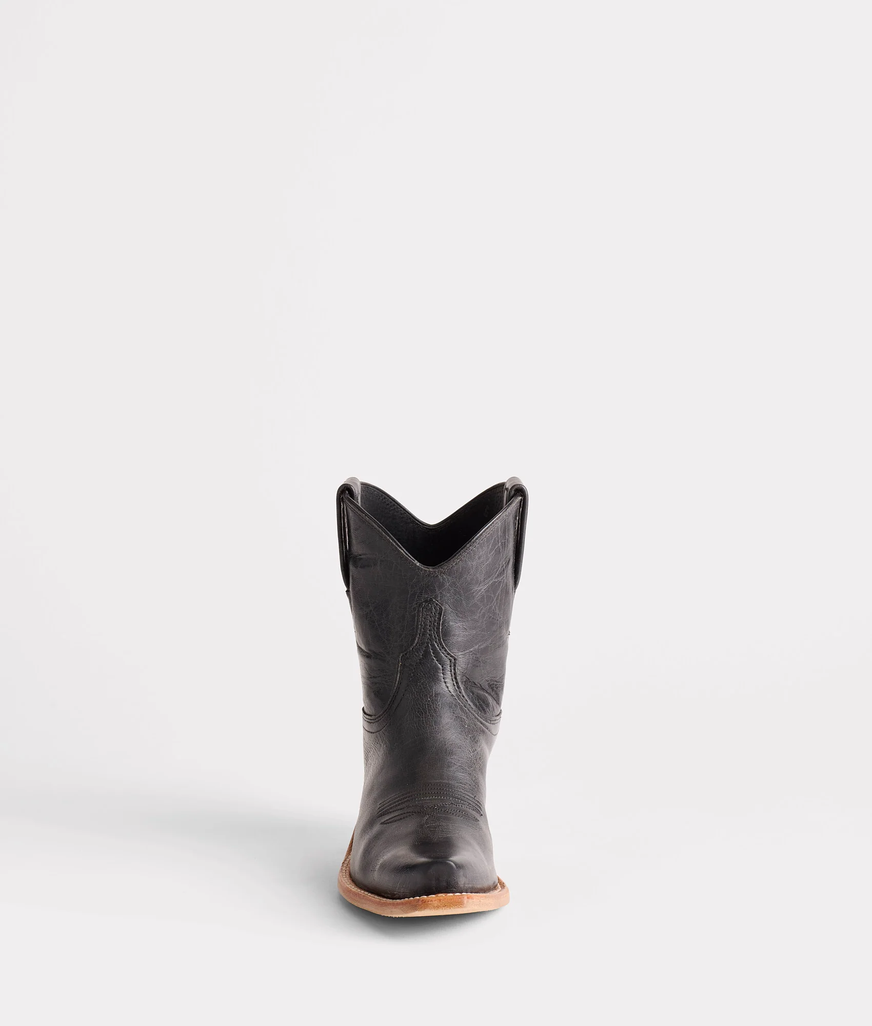 Gaby :: Black