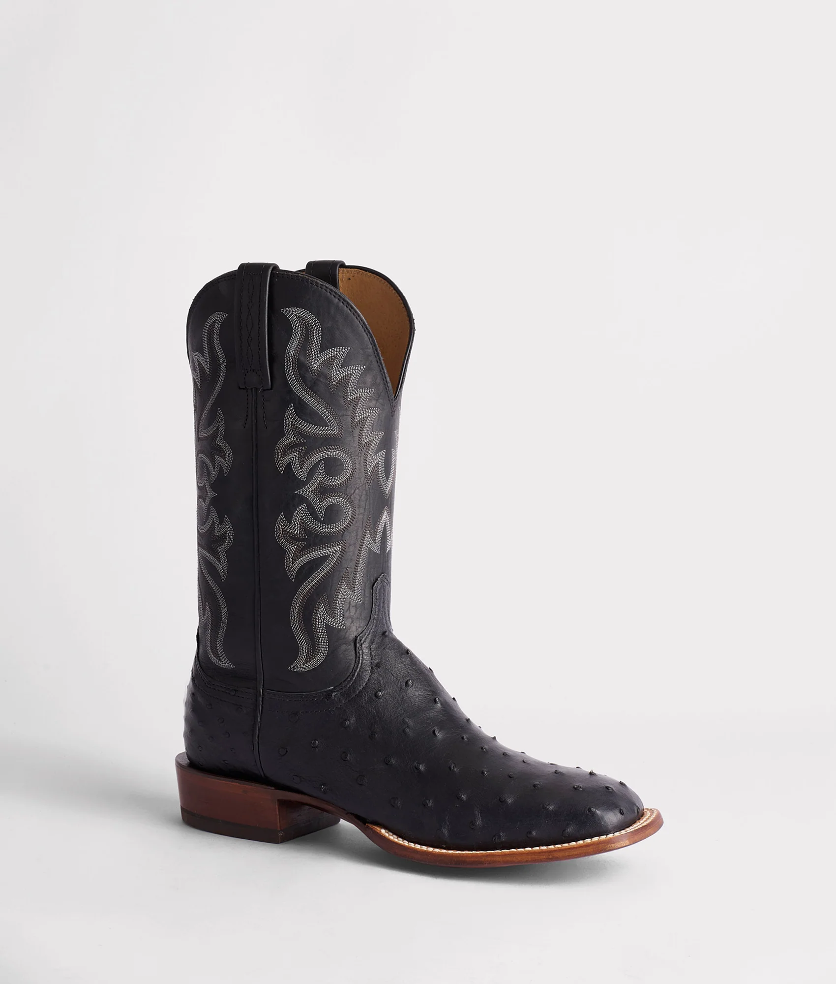 Harmon :: Black