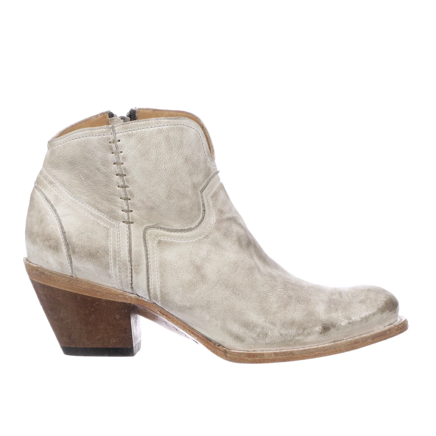 9011-ericka-white-1.webp Ericka :: White