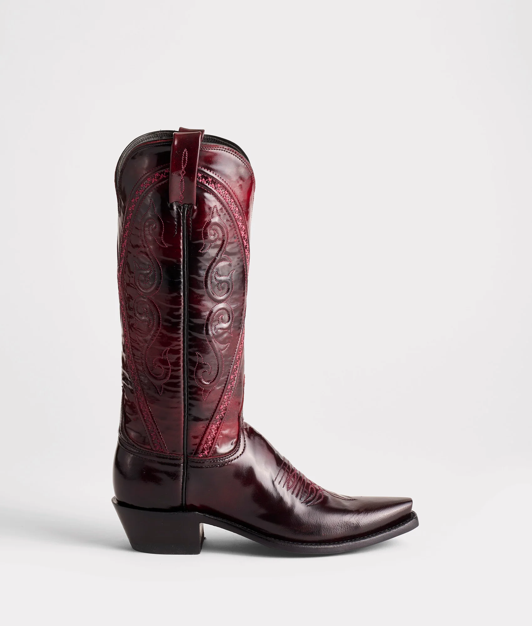 9064-darlene-black-cherry-1.webp Darlene :: Black Cherry