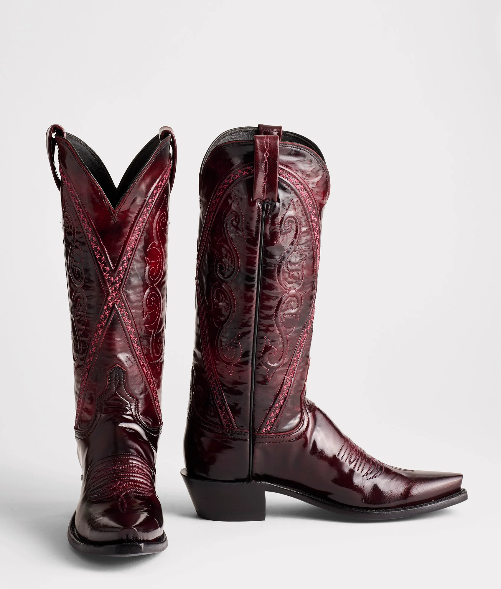 Darlene :: Black Cherry