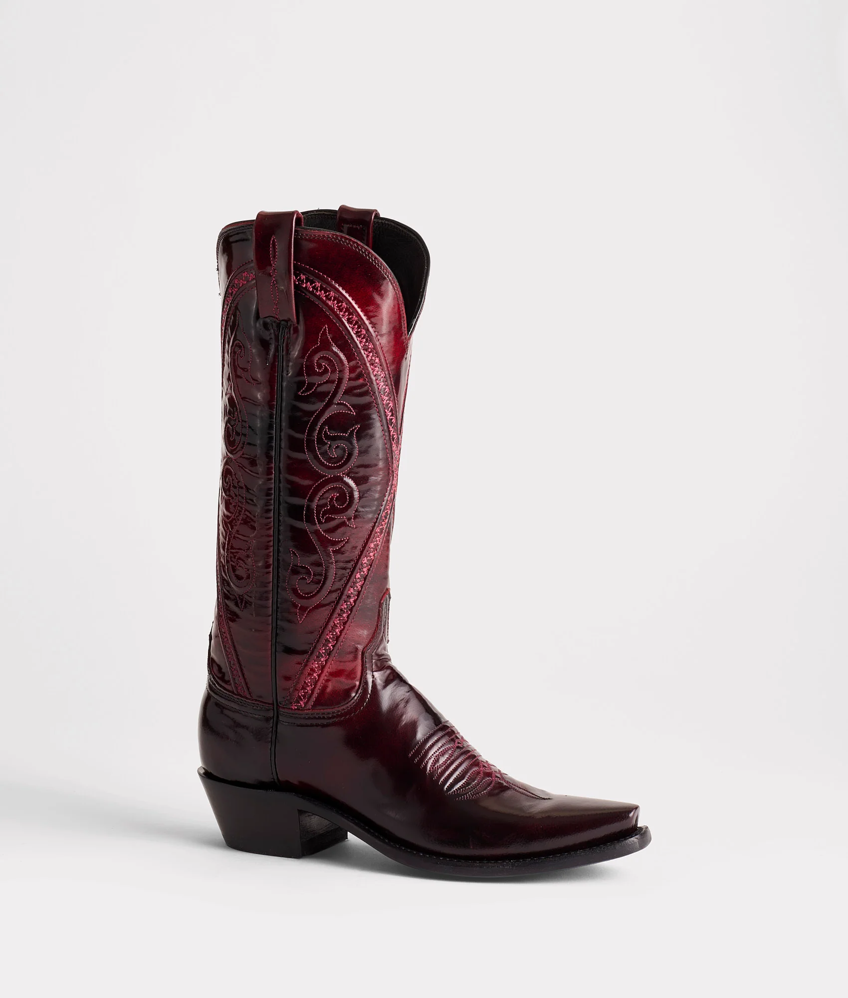 Darlene :: Black Cherry
