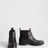 9311-all-weather-town-chelsea-black-2.webp All-Weather Town Chelsea :: Black