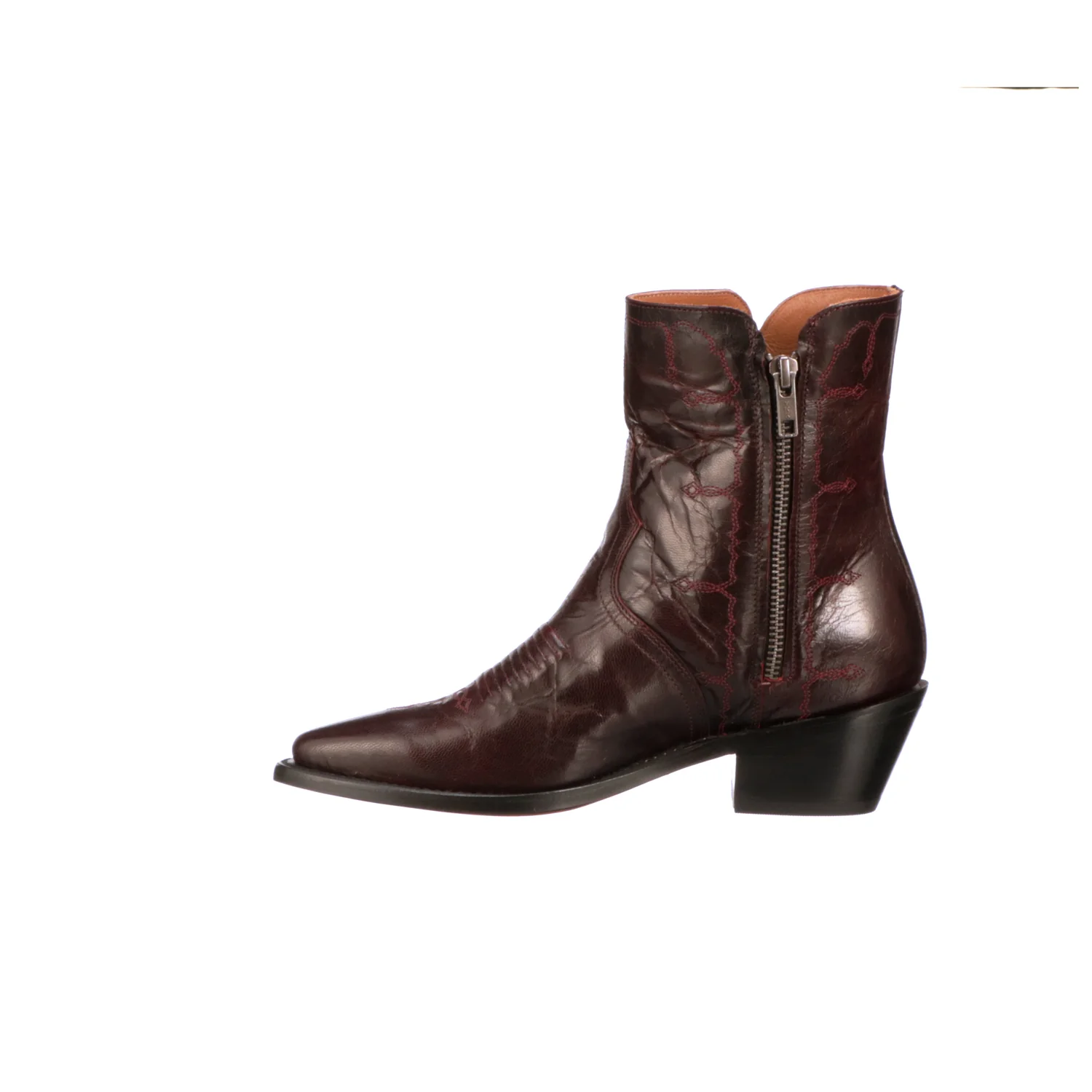Mila :: Black Cherry