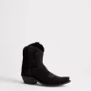 Elena :: Black