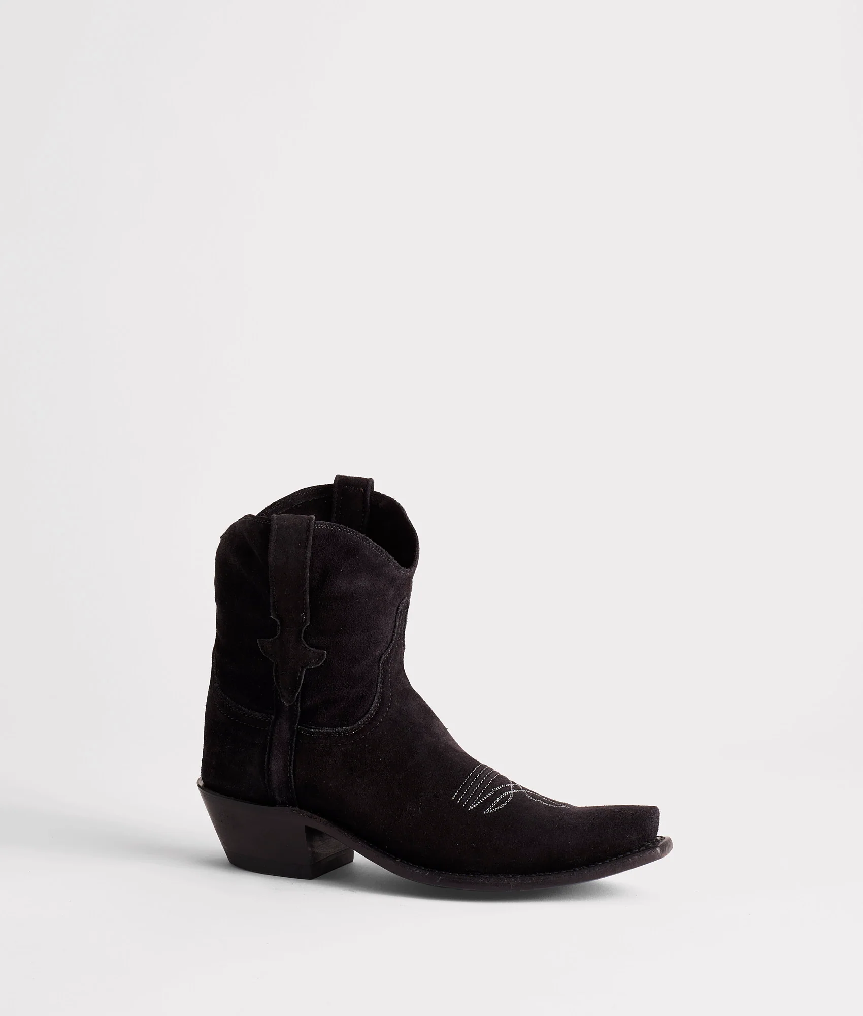 Elena :: Black