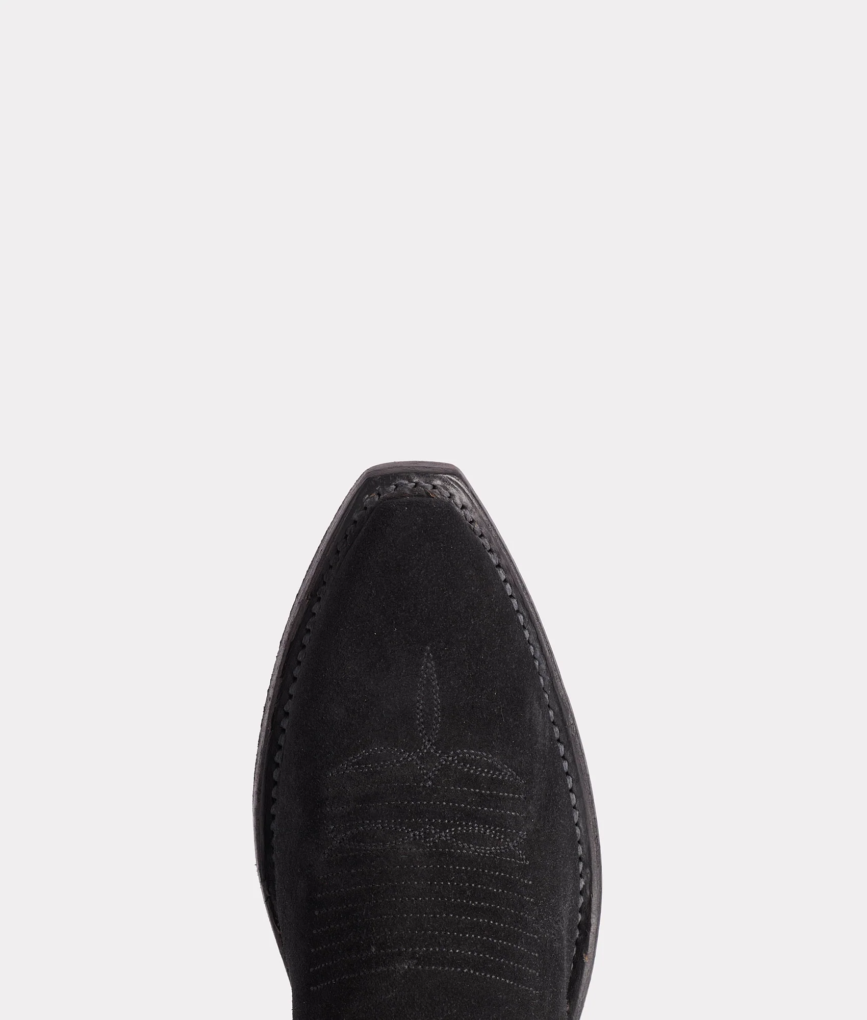 Eleanor :: Black
